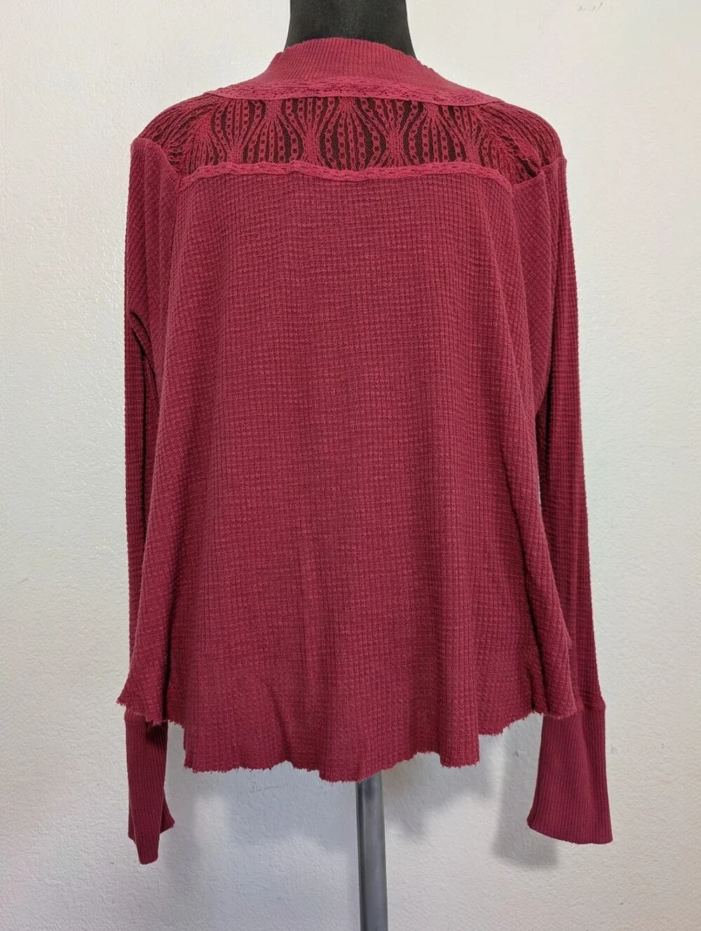 Free People Spring Valley Thermal Top in Cochineal Pink Lace Yoke Size Small